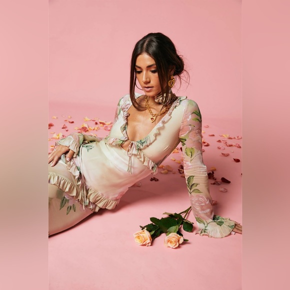 Isabelle Quinn Louisa Maxi Dress - Picture 8 of 12